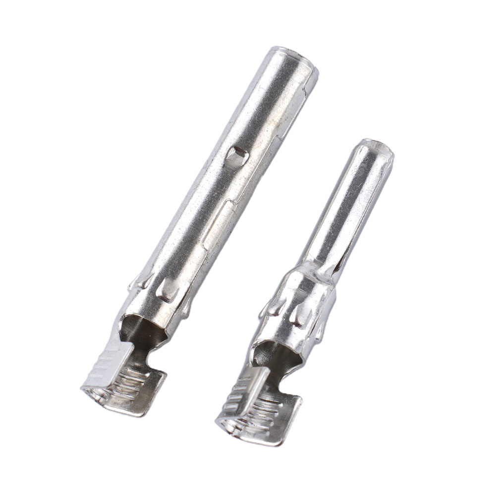 屋外用効率的なソーラーパネル接続用IP67防水メスカップリン - Outdoor Power Distributors のレビューと価格