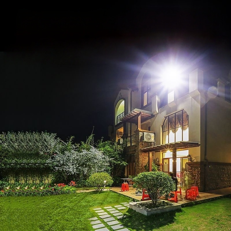 95000000LM 8000 ワット最も強力な LED ソ - Outdoor Power Outlet Weatherproof のレビューと価格